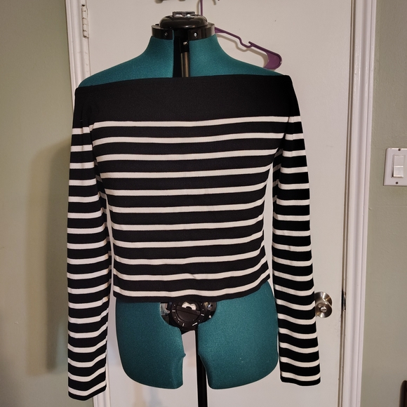 Banana Republic Sweaters - Banana Republic Off-Shoulder Sweater